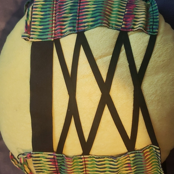 Crop top size Small by Silence + Noise - Picture 3 of 4